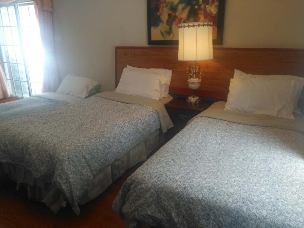 Lakeview Private Suite-Twin Or King Tottenham ภายนอก รูปภาพ